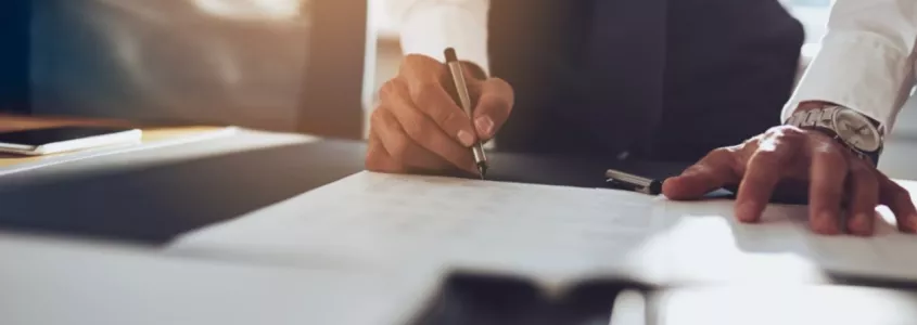 Causes for termination of the employment contract by the employee